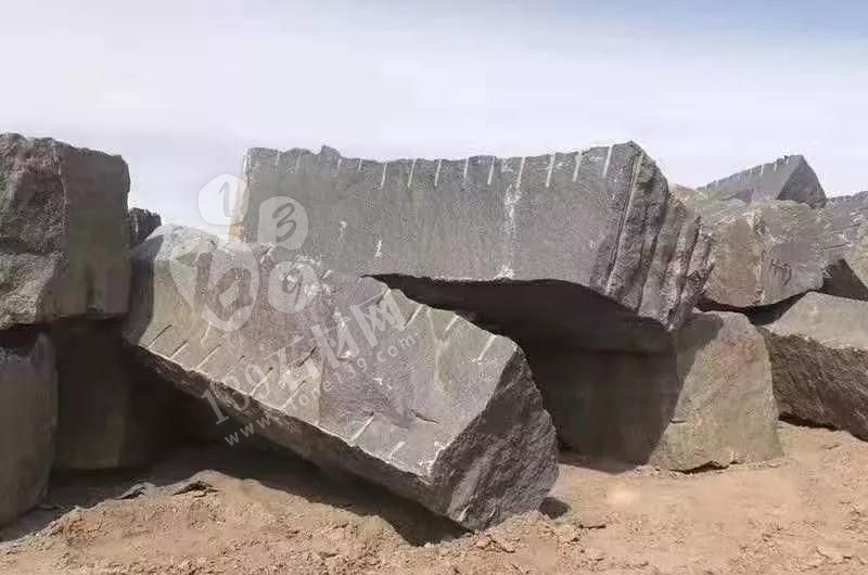 內(nèi)蒙古德嶺山鎮(zhèn)總投資約4712萬元石材加工建設(shè)項目來了!附蒙古黑、大漠黑欣賞